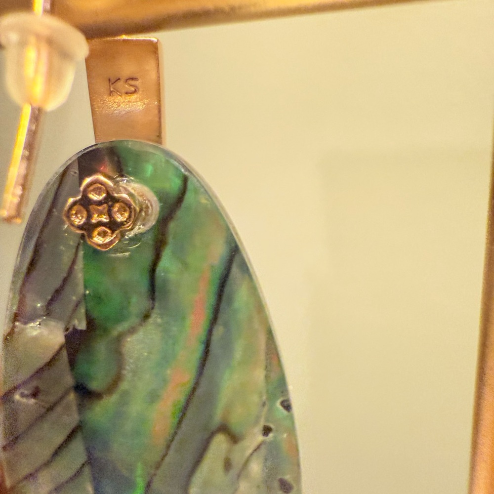 Kendra Scott Marty Iridescent Abalone Teal 14K Gold Plated Drop Earrings - Picture 8 of 9
